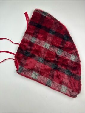 Well Dressed Home Luxury Plush Buffalo Plaid Faux Fur Christmas Tree Skirt